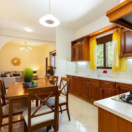 Stefanakos House